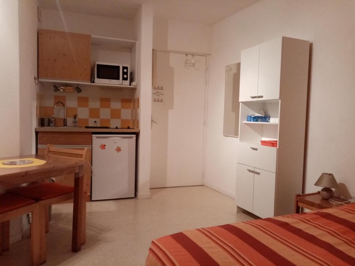 Studio "Le Rigaou" Gréoux-les-Bains Екстериор снимка